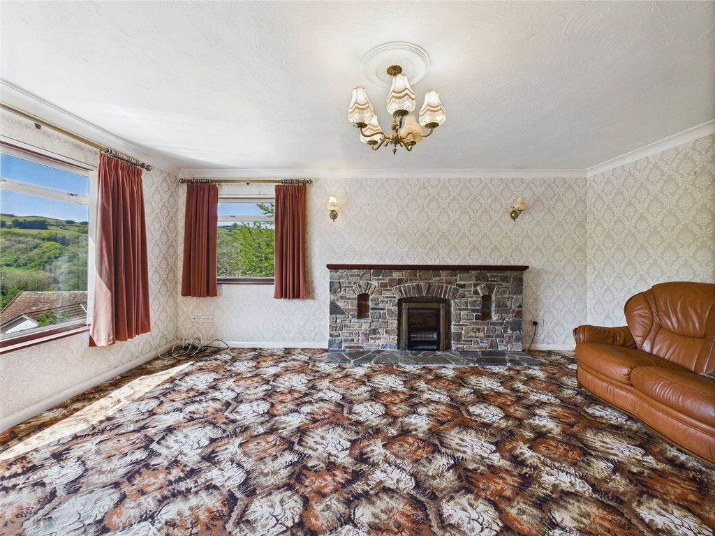 Property photo 3 of 14 Picture No. 07