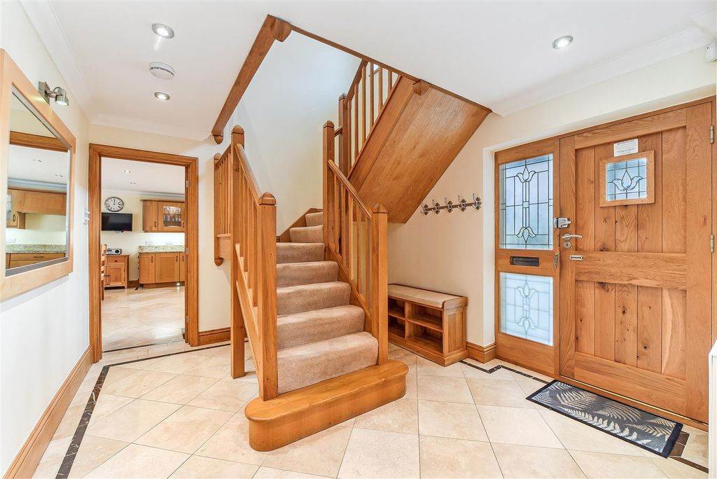 Property photo 3 of 31 Sketch_Ph14_6357771.Jpg