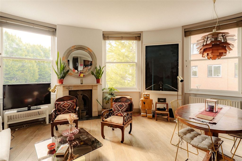 Property photo 1 of 8 Reception Room