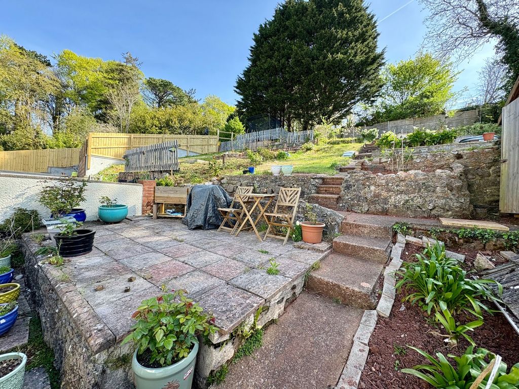 Property photo 3 of 22