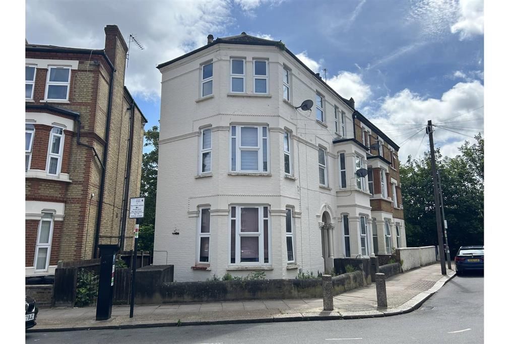 Property photo 1 of 1