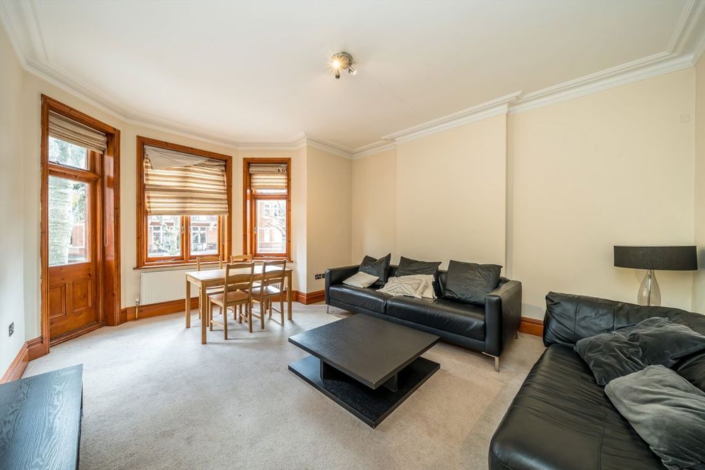 Property photo 2 of 9
