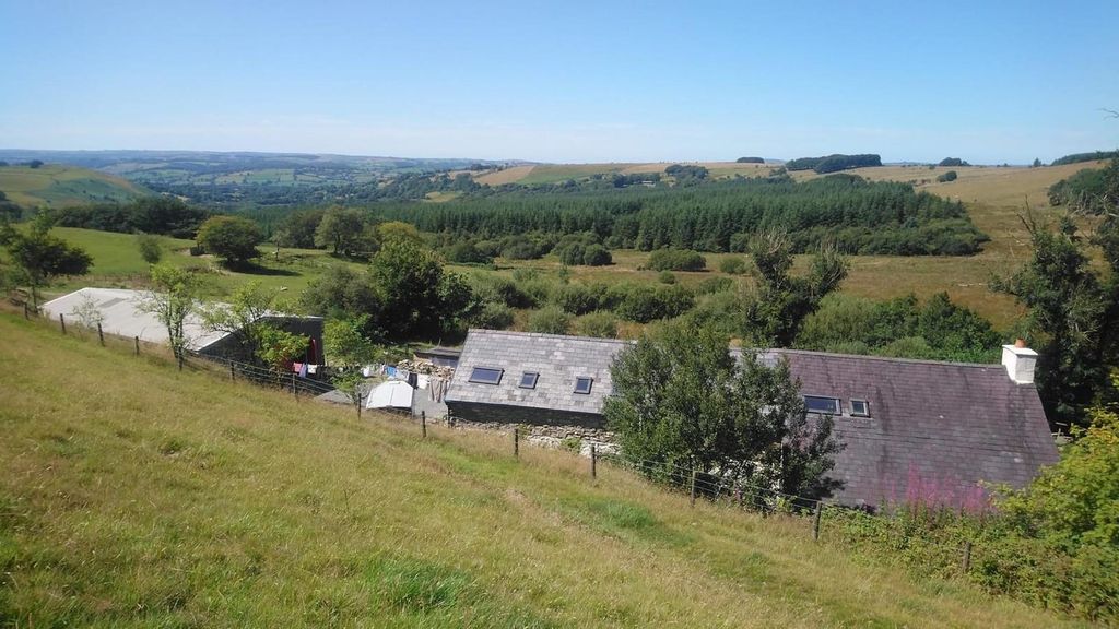 Property photo 1 of 45