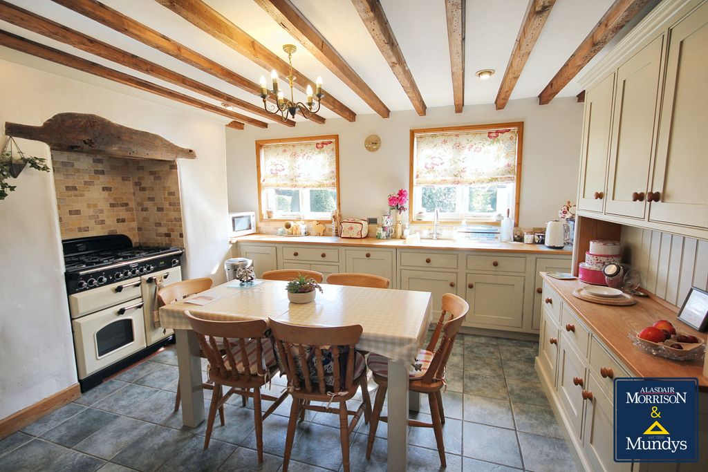 Property photo 3 of 23 Kitchen Diner
