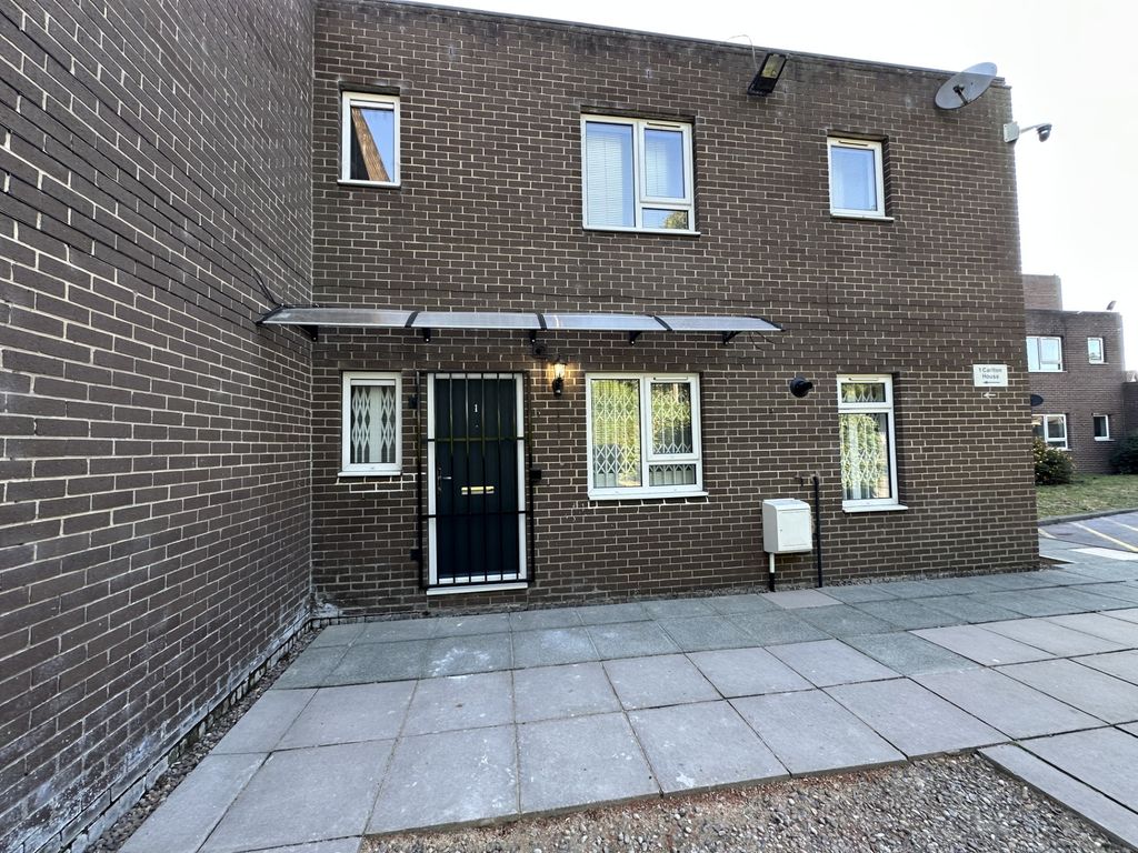 Property photo 1 of 24
