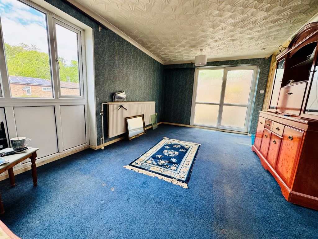 Property photo 3 of 6
