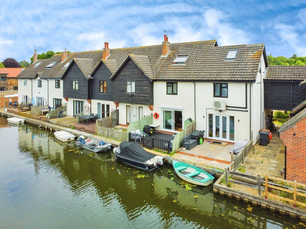 Property photo 1 of 37 Photo