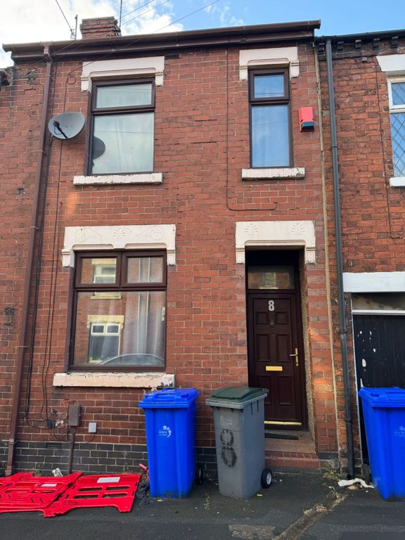 Property photo 1 of 6