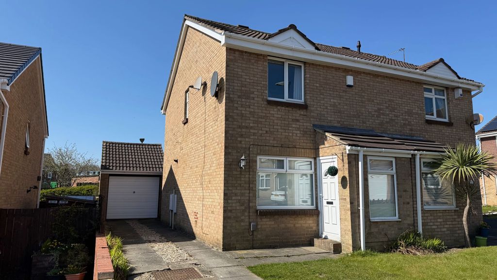 Property photo 1 of 17
