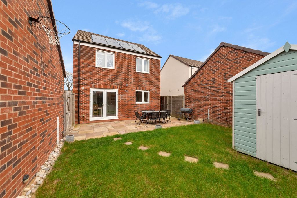 Additional image 20 of 3 bed detached house for saleJeacock Grove, Pershore WR10
