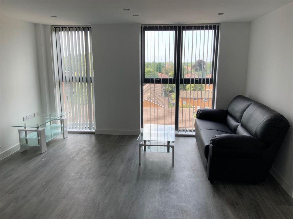 Property photo 3 of 11 Bright Modern Lounge With Balcony View...