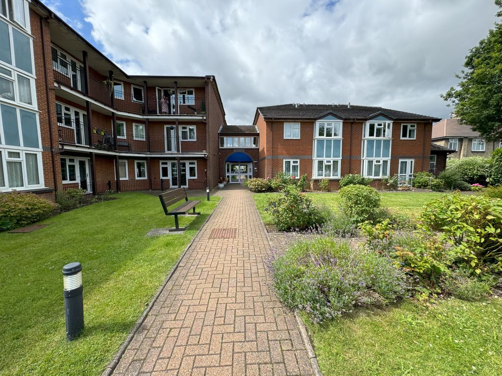 Property photo 2 of 14