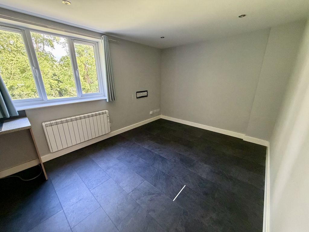 Property photo 3 of 6 Img_2354