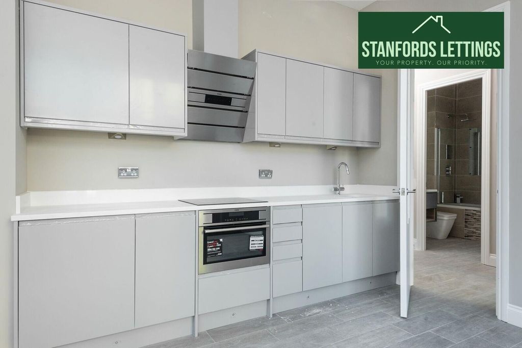 Property photo 2 of 9 Xavj7Vnm5Eywc8Djbhup0G.Jpg