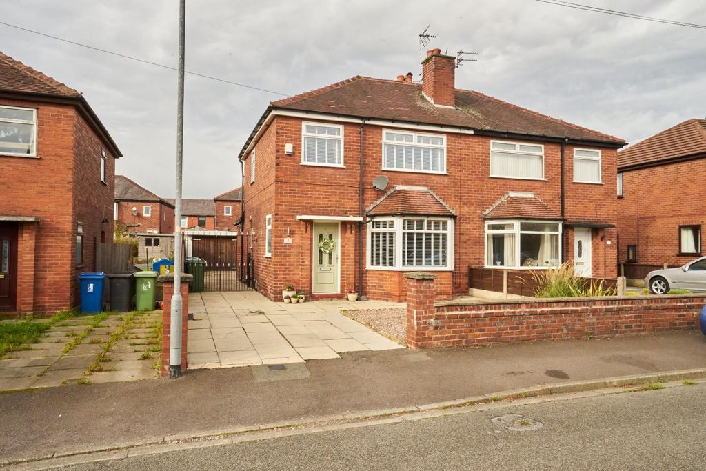 Property photo 1 of 76 Front-006.Jpg