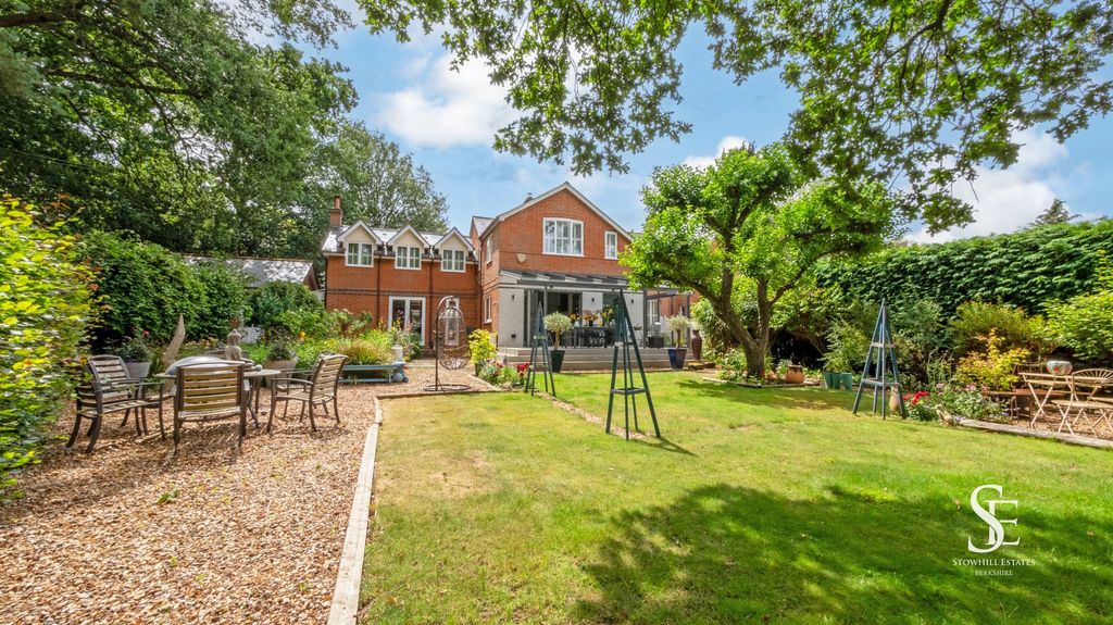 Property photo 1 of 38 Rear Garden