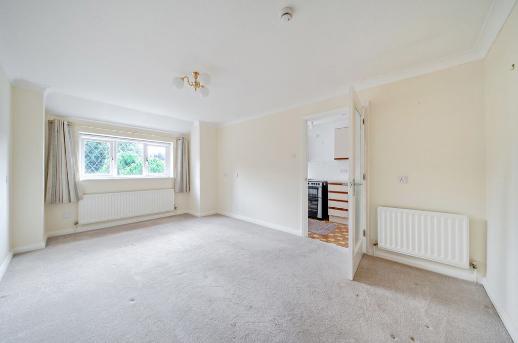 Property photo 2 of 20 1497859-13-6A68d4...