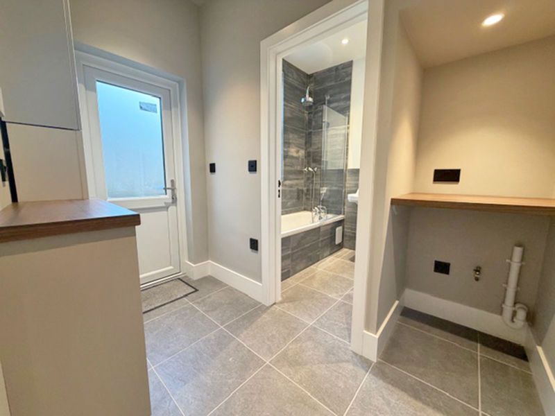 Property photo 3 of 9 Utility