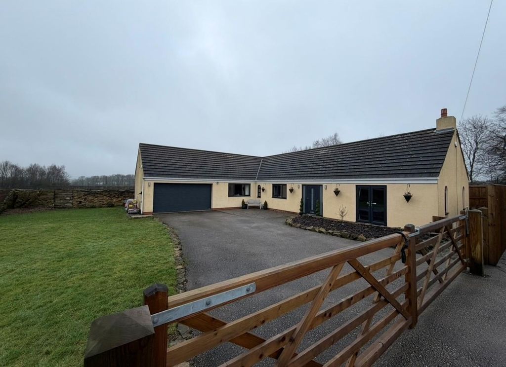 Property photo 1 of 37