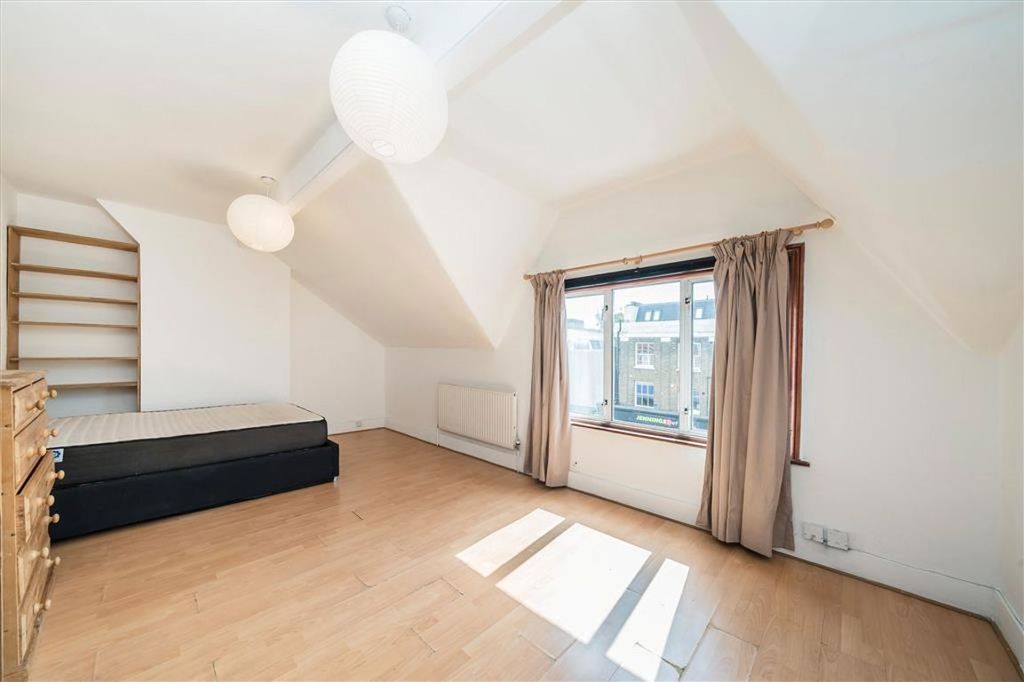 Property photo 2 of 3