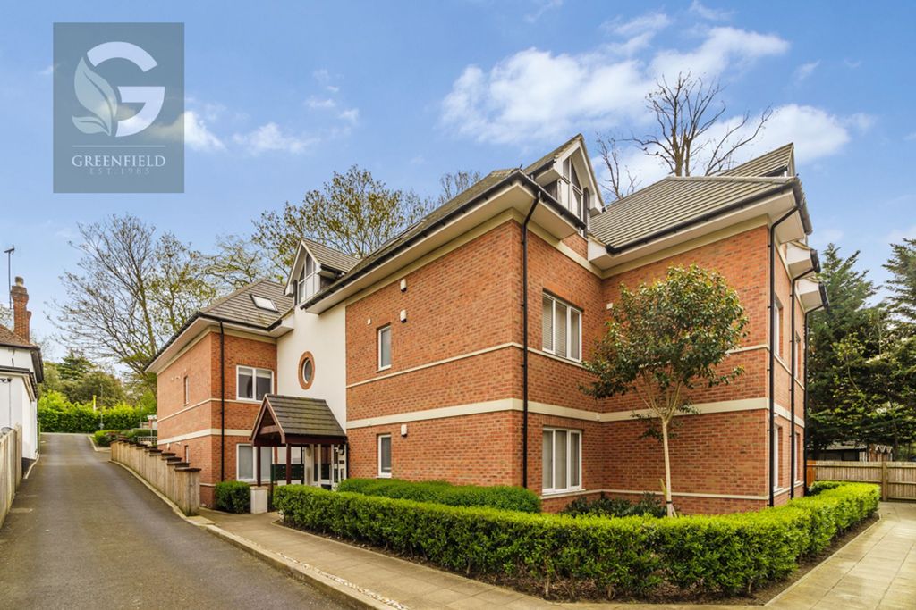 Property photo 1 of 16