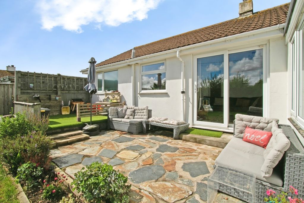 Property photo 2 of 19 Pbox-Img.Jpg