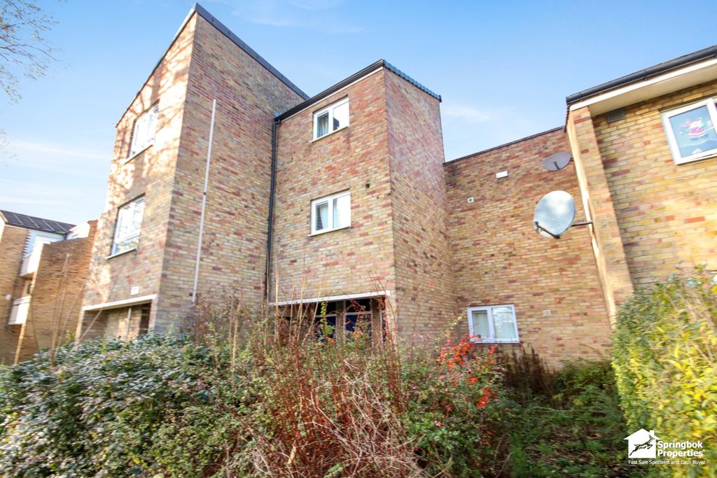 Property photo 1 of 13 Front View