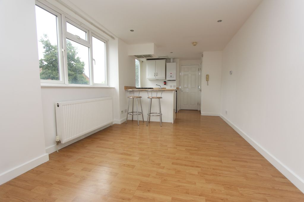 Property photo 2 of 5 Img_9081
