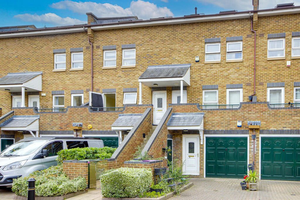 Property photo 1 of 1