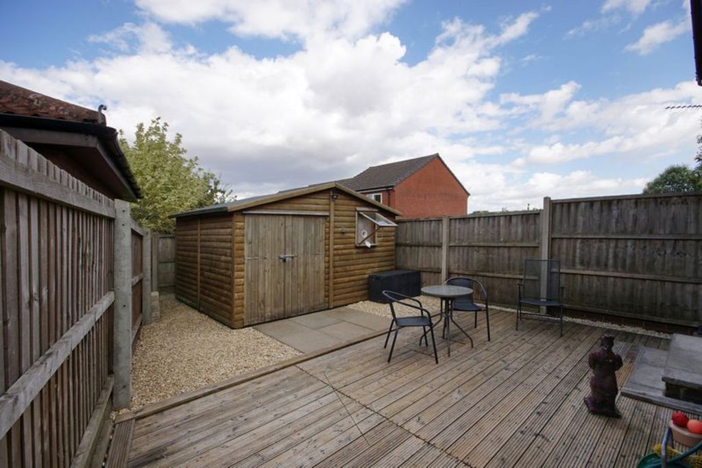 Property photo 2 of 16