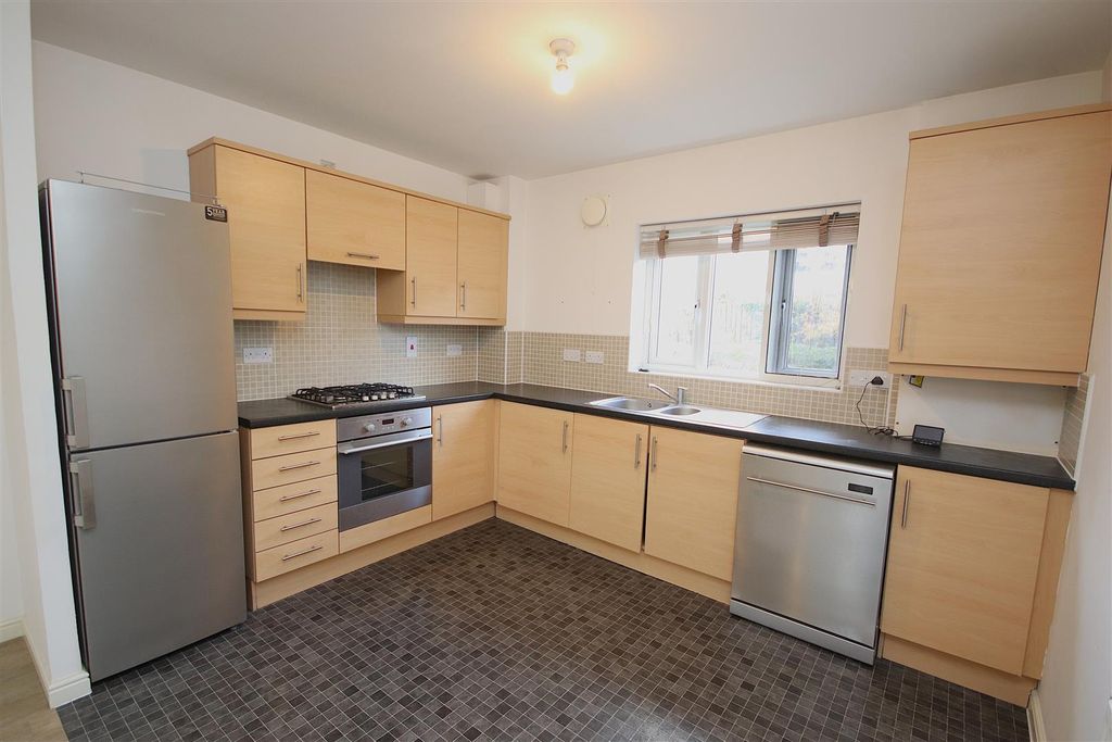 Property photo 2 of 10 Img_4735.Jpg