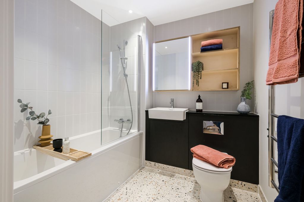 Property photo 3 of 4