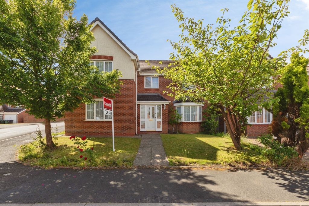 Property photo 1 of 18