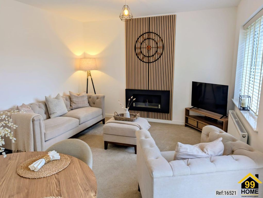 Property photo 3 of 16 Photo 2