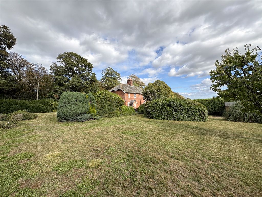 Property photo 2 of 18 Picture No. 42