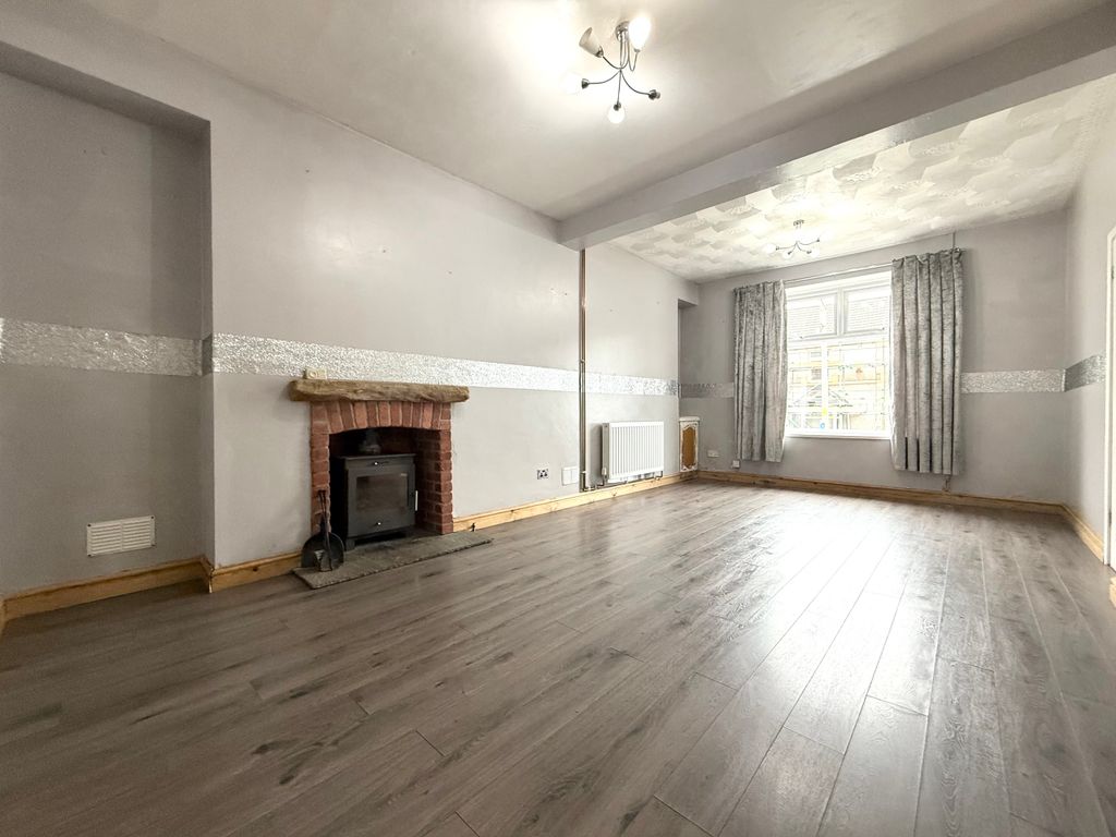 Property photo 3 of 13 Img_9475.Jpeg