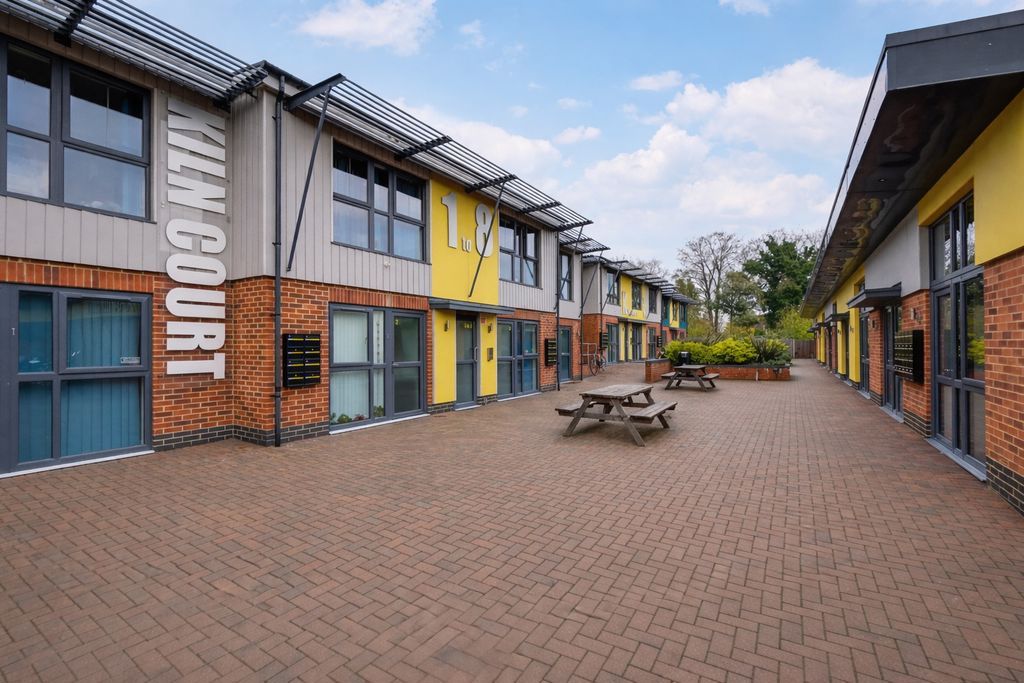 Property photo 1 of 5 Photo 4