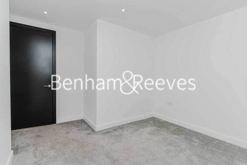 Property photo 3 of 43 Picture No. 02