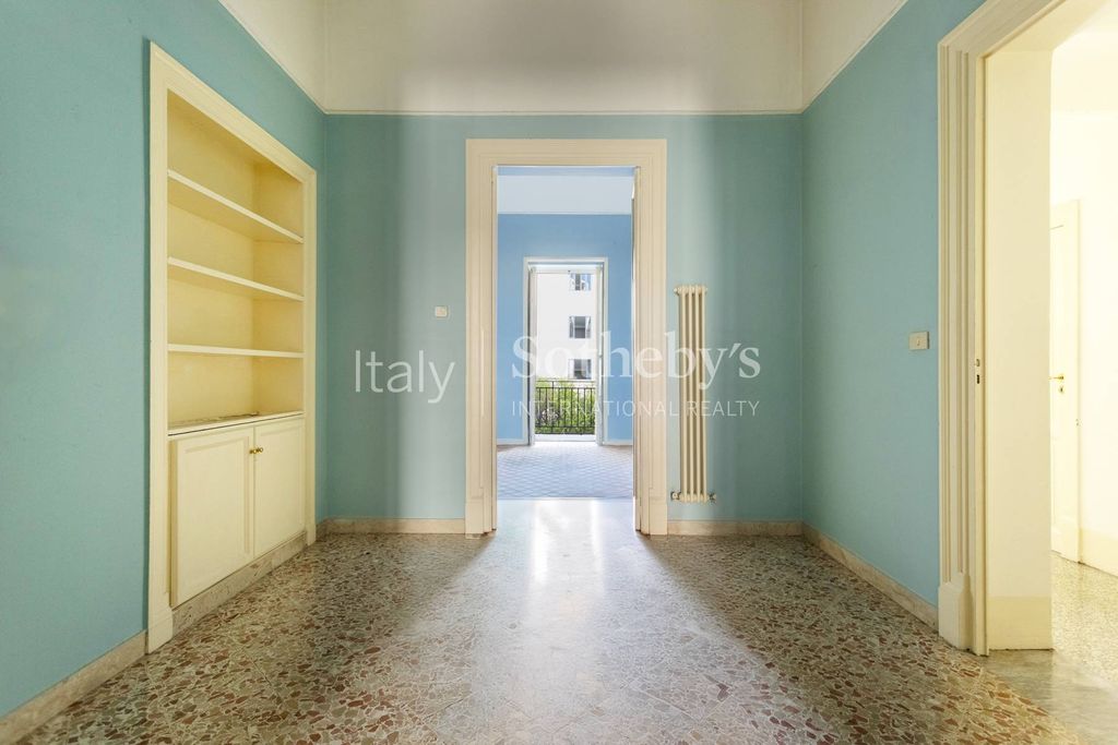 Property photo 2 of 35