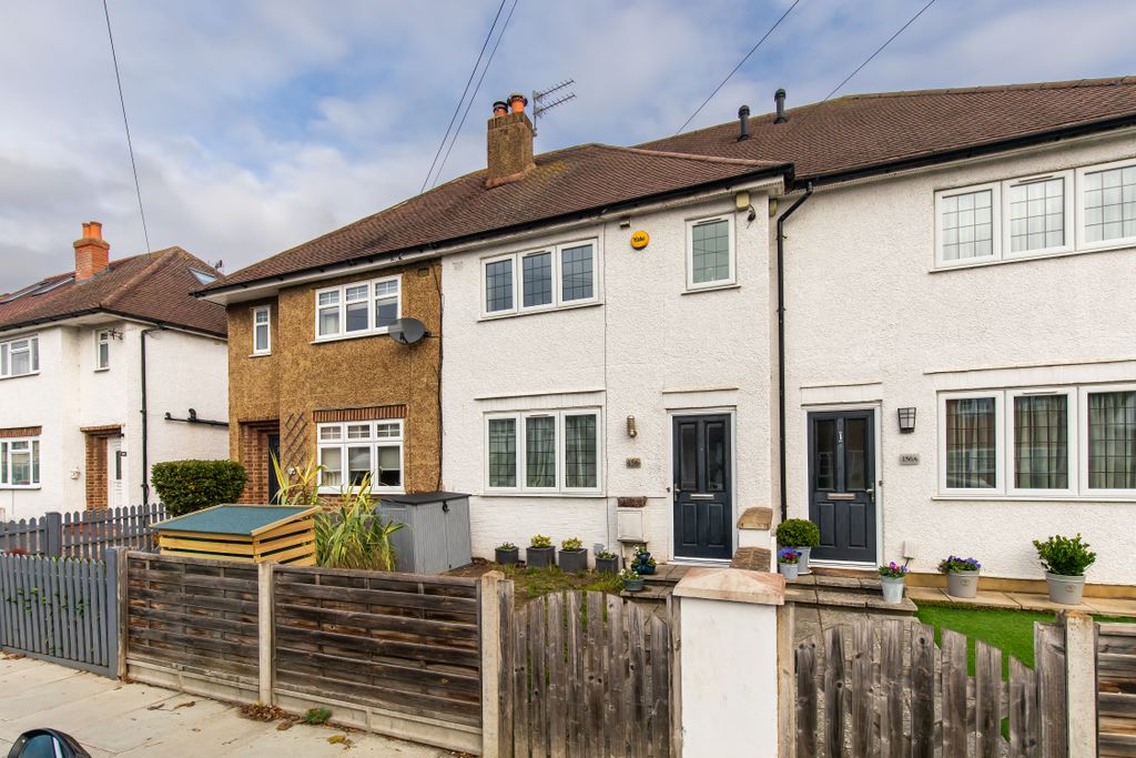 Property photo 3 of 13 1