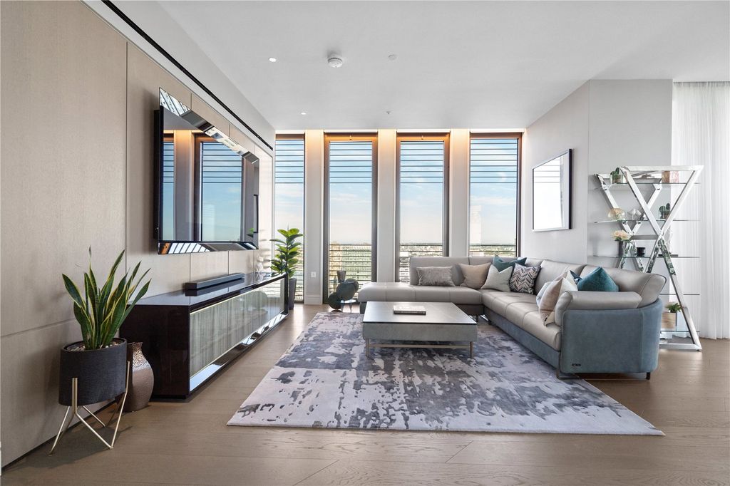 Property photo 2 of 41 Picture No. 07