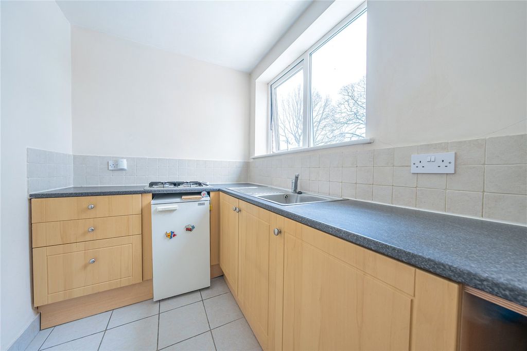 Property photo 3 of 8 Picture No. 04