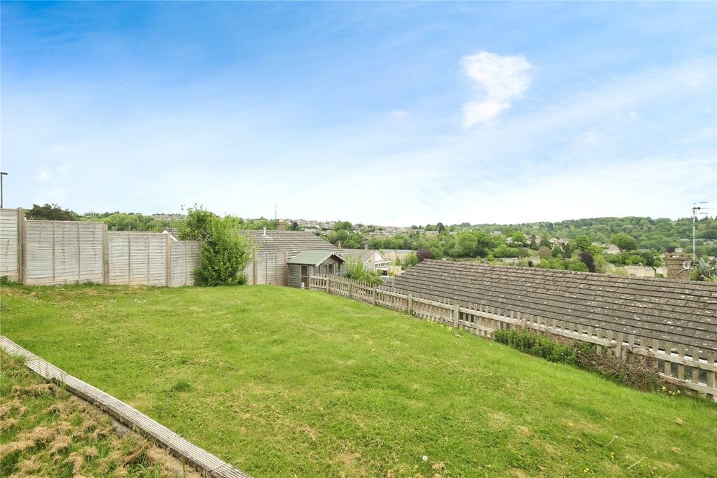 Property photo 2 of 19 Picture No. 41