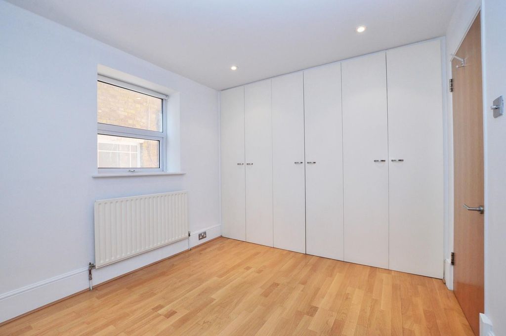 Property photo 2 of 12 Image