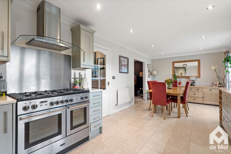 Property photo 3 of 26 Photo 19