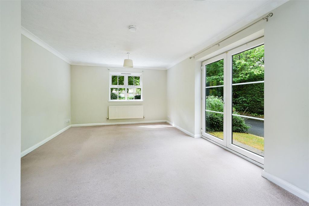 Property photo 3 of 17 Birch Court, 3- (4).Jpg