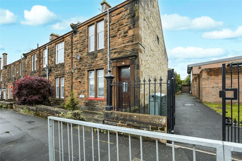 Property photo 1 of 19 Picture No. 01