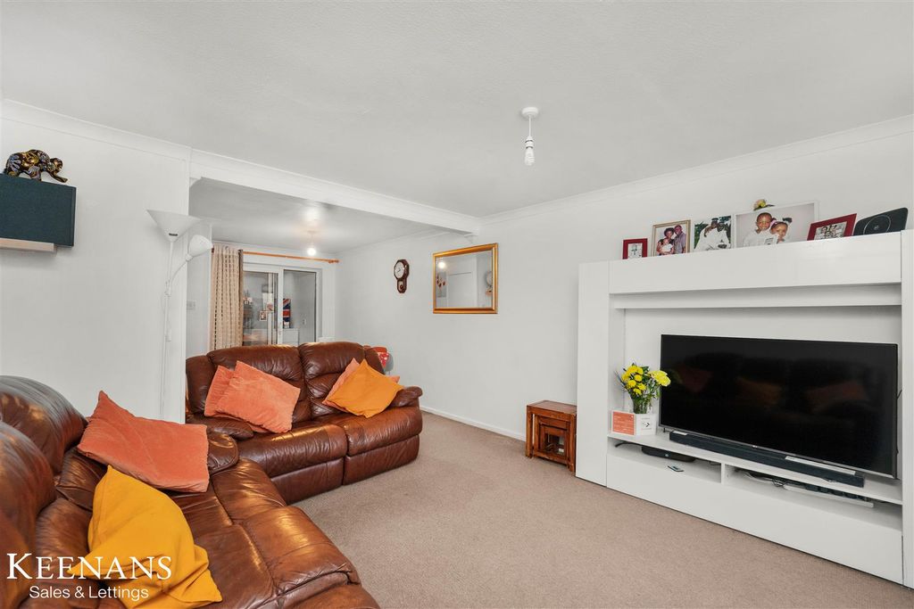 Property photo 3 of 22 Dsc09755.Jpg