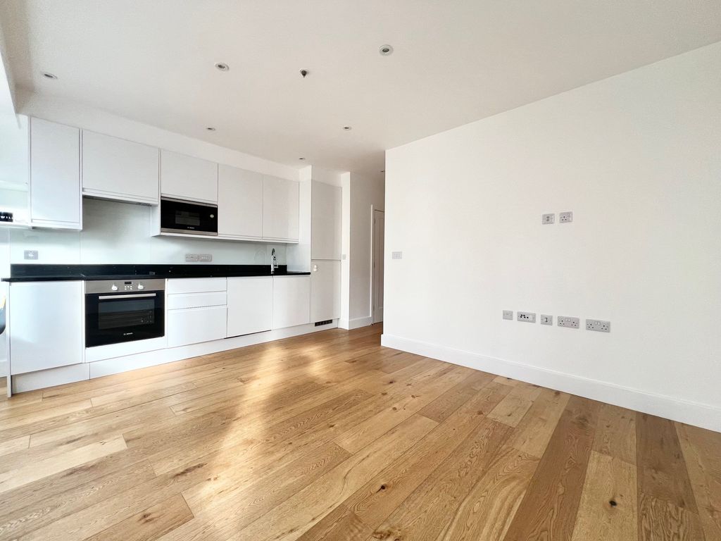 Property photo 2 of 13 Photo 6