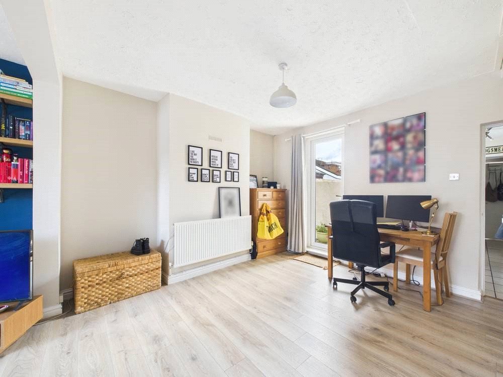 Property photo 3 of 17 Picture No. 29